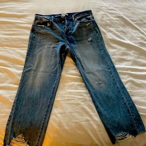 Pistola Size 29 distressed, ankle length jeans